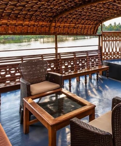 1 Bedroom Luxury Cruise